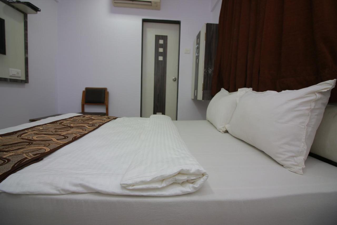 Hotel Apex Navi Mumbai Kültér fotó