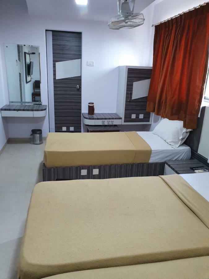 Hotel Apex Navi Mumbai Kültér fotó