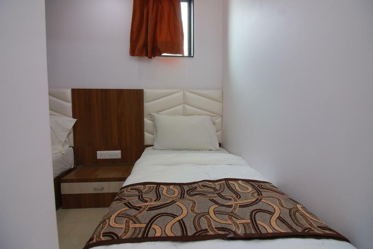 Hotel Apex Navi Mumbai Kültér fotó