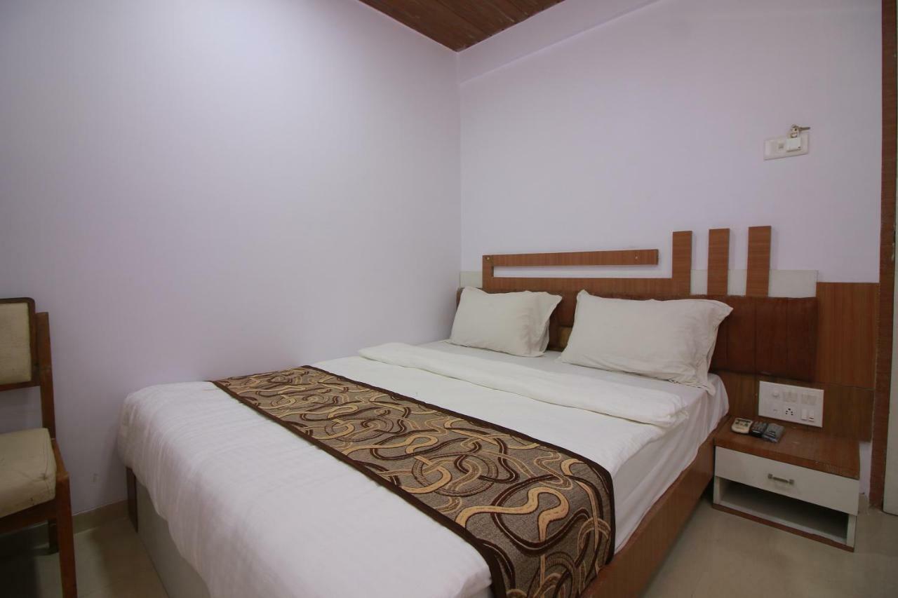 Hotel Apex Navi Mumbai Kültér fotó