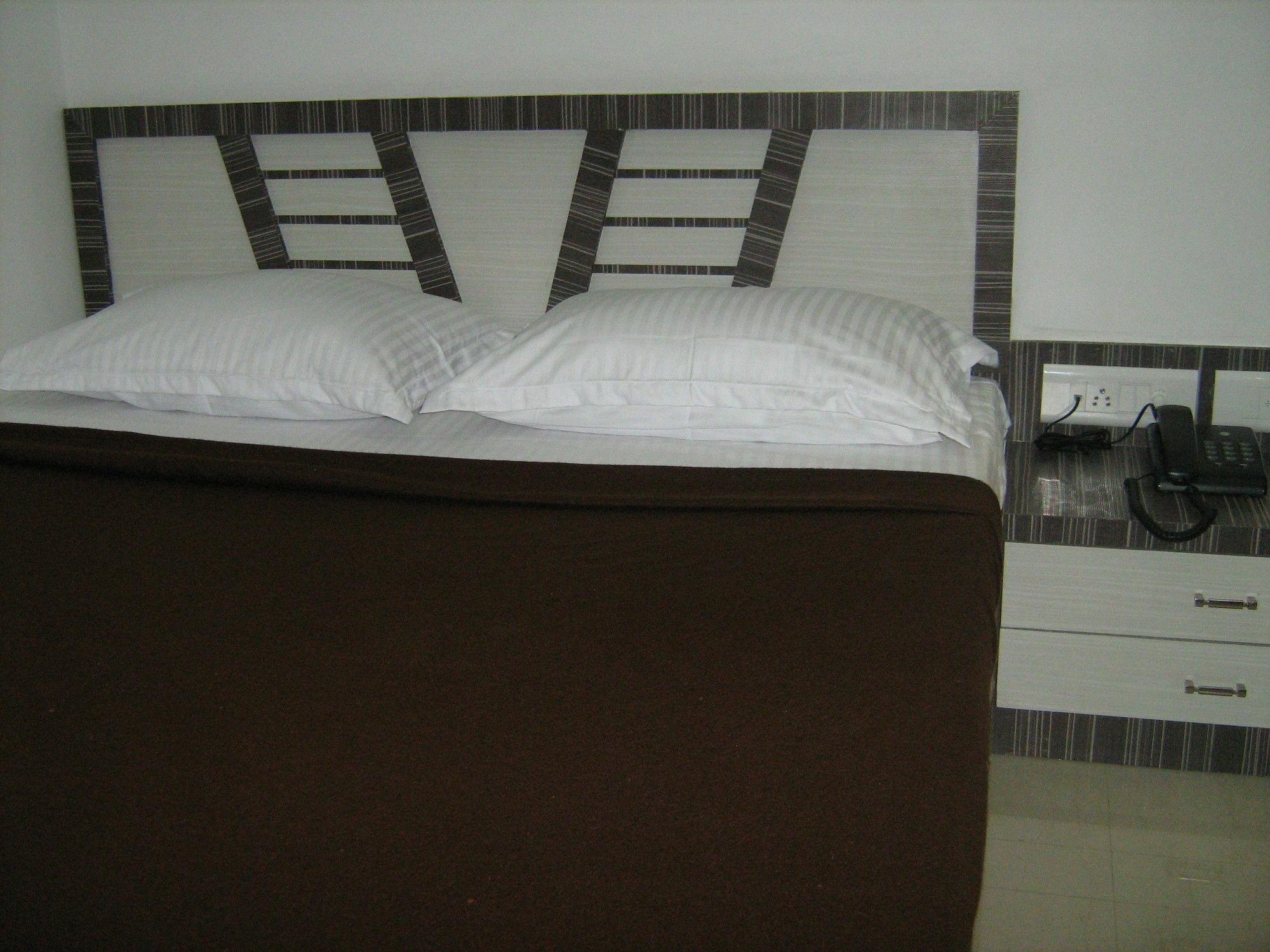 Hotel Apex Navi Mumbai Kültér fotó